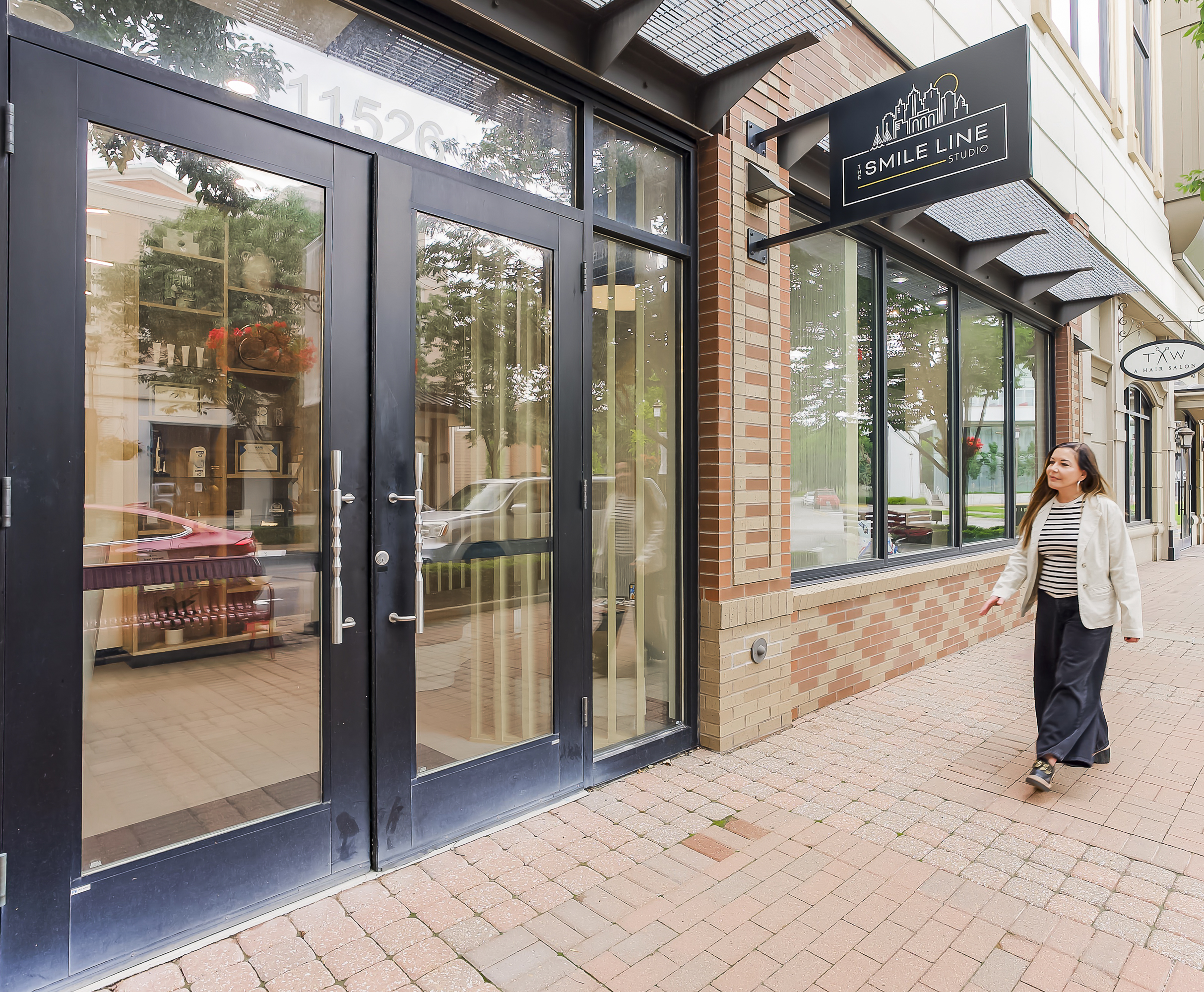 The Smile Line Studio exterior